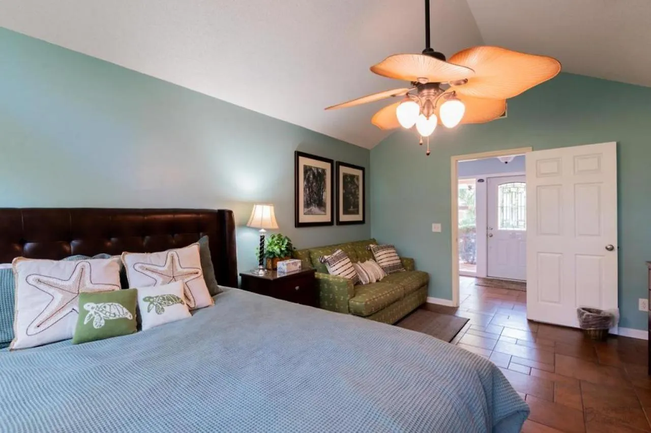 4 Pelican Street Hilton Head Island